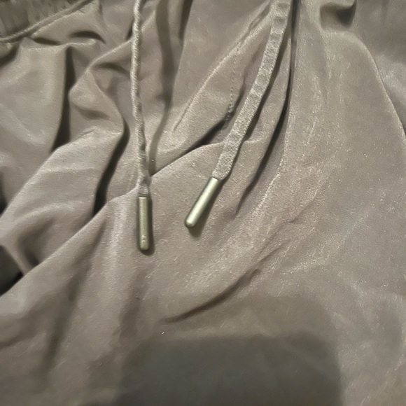 Mens lululemon lined shorts - Picture 5 of 5